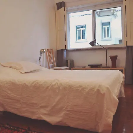 House In Lapa ליסבון